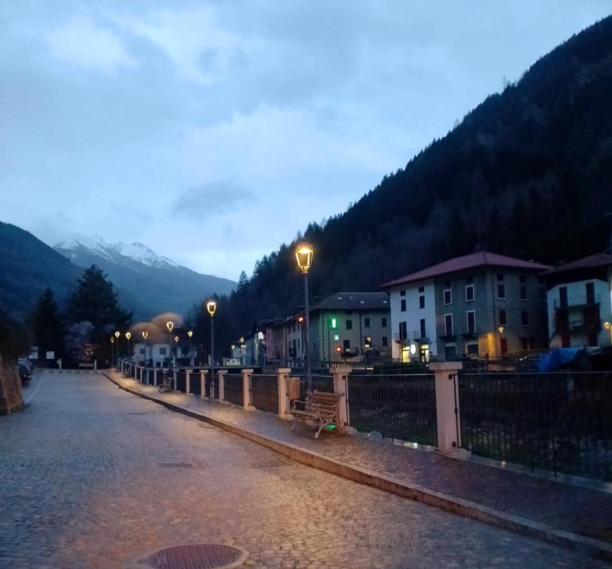 Vivere A Colori Bilocale Al Solivo ภายนอก รูปภาพ